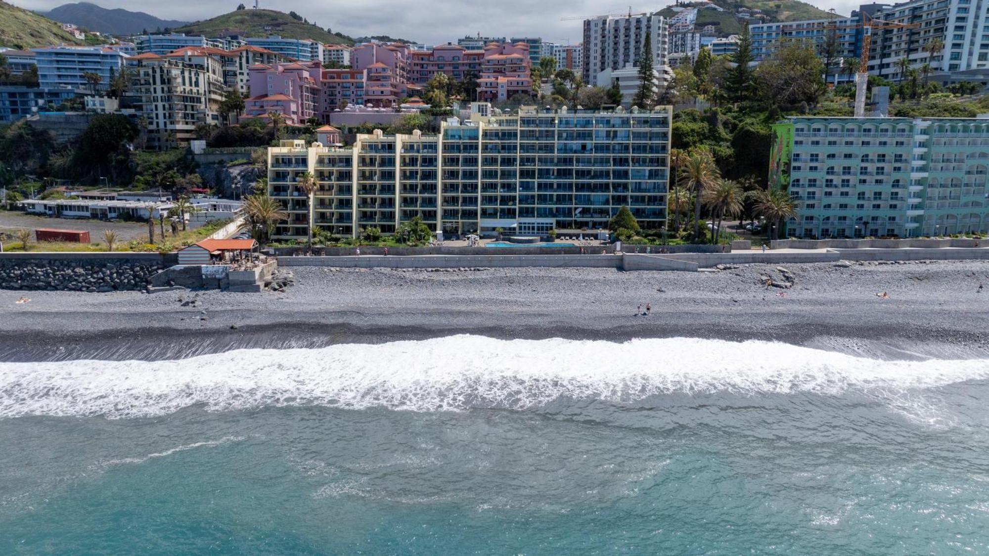 Atlantic View Apartment At Formosa Beach Funchal  Exterior foto